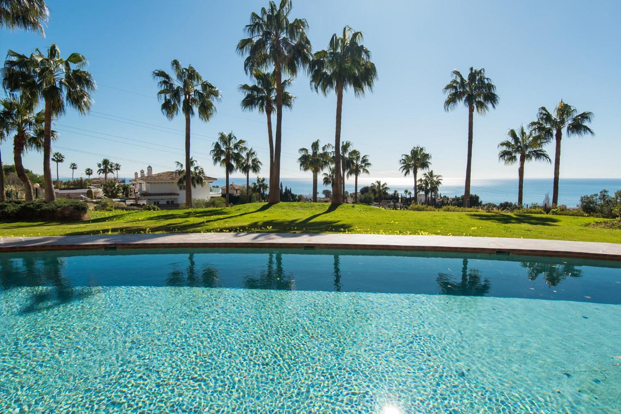 Higueron Hills 5x Club Apartment Benalmadena